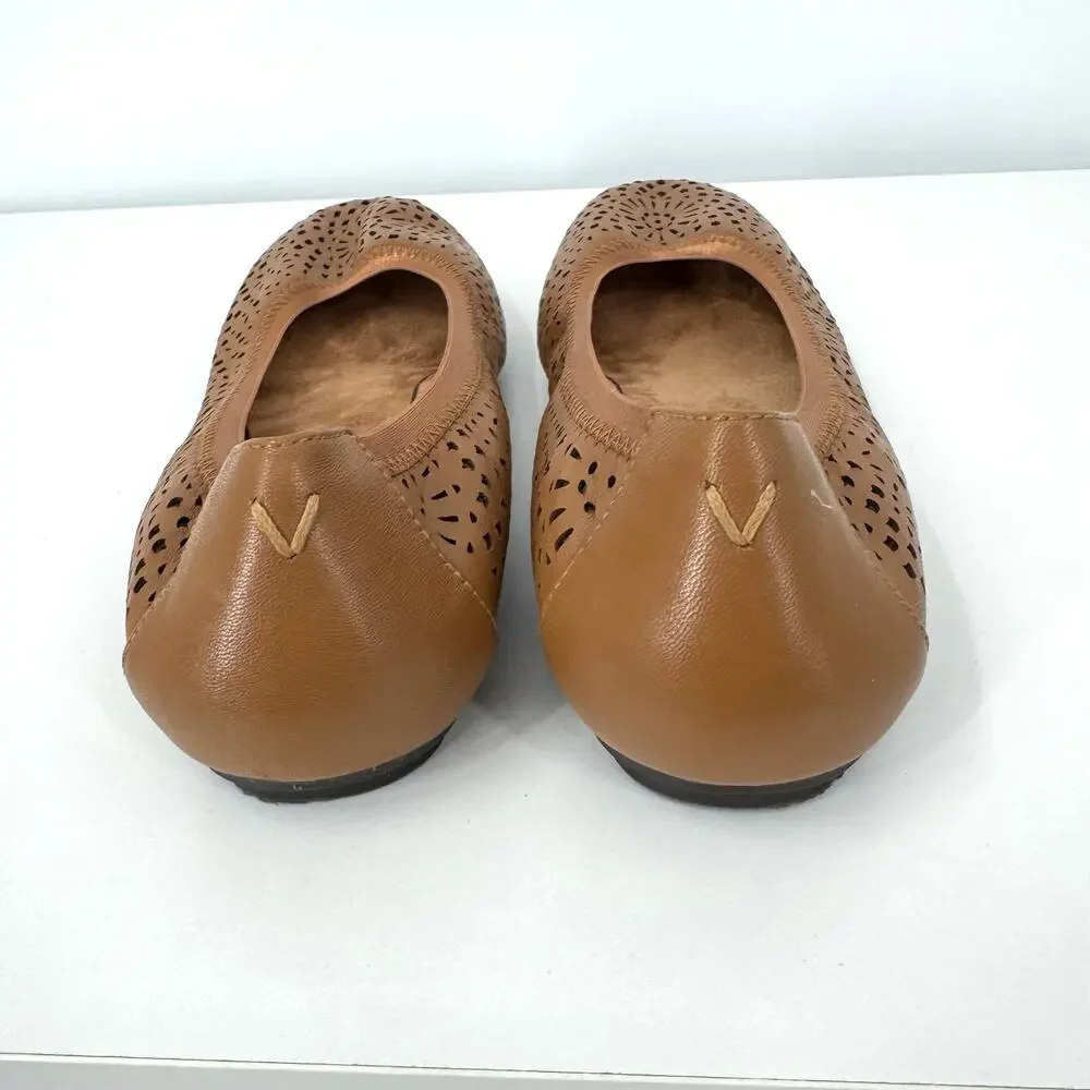 Vionic Robyn Perforated Ballet Flats Shoes 7 Brown Leather Comfort Casual Boho